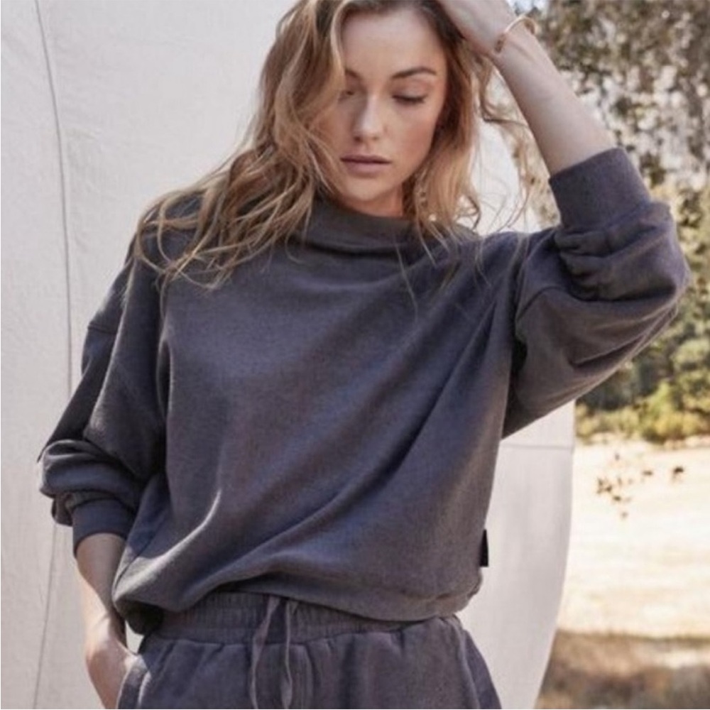 BOGO! Varley Lyle Terry Cloth Pavement Gray Crewneck Sweatshirt Size Small
